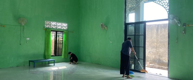 Dari Pembangunan hingga Finishing, Mushola Baitul Maghfurin Jadi Wujud Kebersamaan TMMD