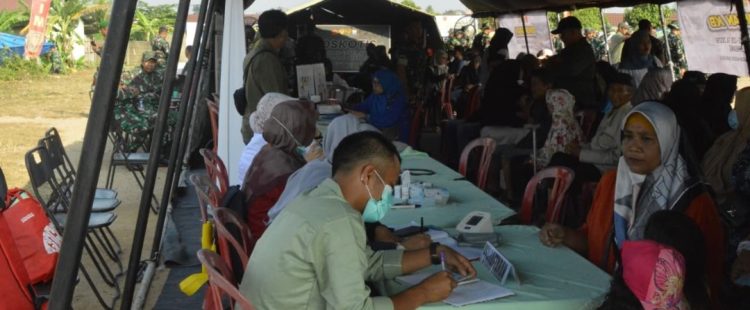 Masyarakat Antusias Manfaatkan Posko Kesehatan Gratis Usai Penutupan TMMD ke-129 Kodim 048/18 Palembang