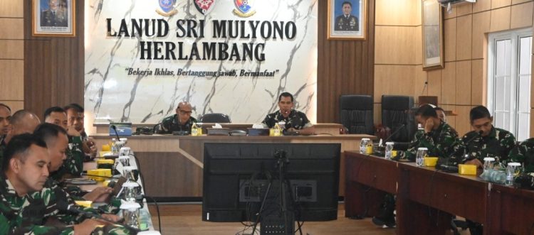 14 Pasis Dikreg Seskoad A-68 Kunjungi Lanud Smh Pelajari Peran Subsatgas Udara Dalam Penanganan Karhutla