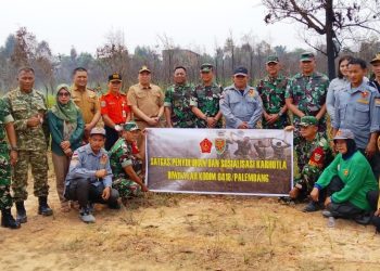 Tim Mabes TNI Sosialisasikan Pencegahan Karhutla di Talang Betutu,Dorong Warga Kesiapsiagaan