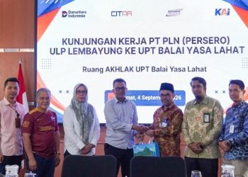 Hari Pelanggan Nasional, PLN UP3 Lahat Sambangi PT KAI (Persero) Balai Yasa dan RS Bunda As Salam