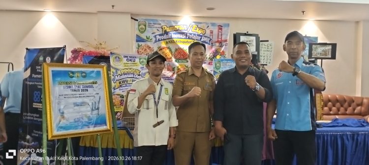Kreativitas Siswa SMKN 4 OKU, Mengolah Limbah Plastik Menjadi Bahan Bakar
