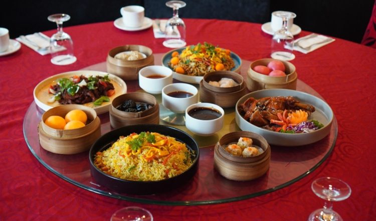 Lebih dari Sekadar Makan, Meja Makan Kembali Menjadi Ruang untuk Berkumpul