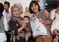 Dukung Pemenuhan Gizi Keluarga, Kilang Plaju Salurkan Paket PMT bagi Ratusan Balita dan Ibu Hamil di Kelurahan Sungai Rebo