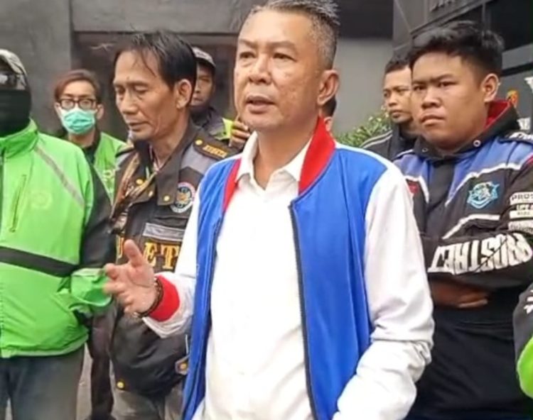 Ketua ADO Sumsel Tegaskan Pembagian Masker Bukan Demo Tandingan