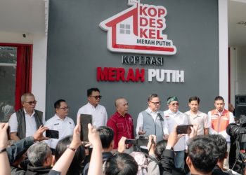 Dekatkan Layanan ke Desa, PLN dan Wamendagri Dorong Transaksi Listrik Mudah Lewat KDKMP di Jawa Barat